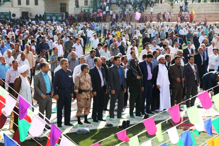 نماز عید فطر 20 هزار نفری در ورزشگاه ایثارگران باقرشهر